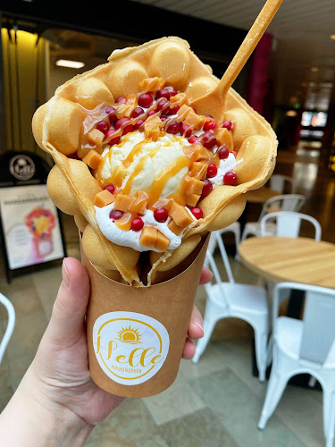 Opinii despre Vohvelikahvila Helle Jyväskylä în Jyväskylä - Ravintola-ala