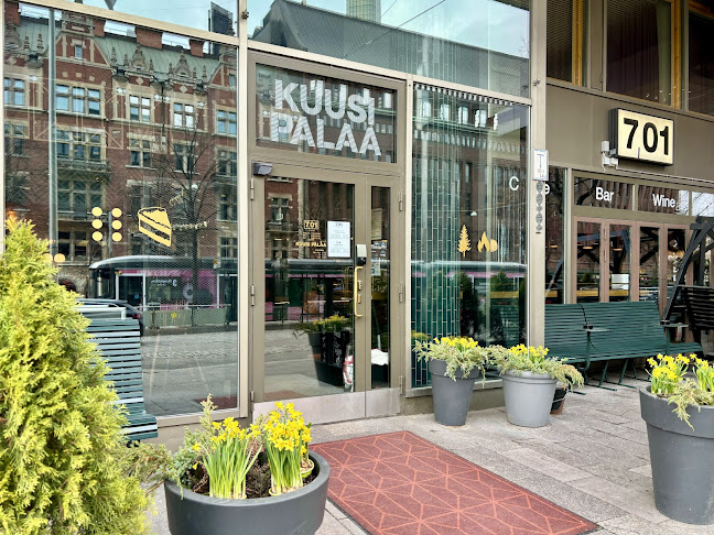 Ravintola Marski: Kuusi Palaa