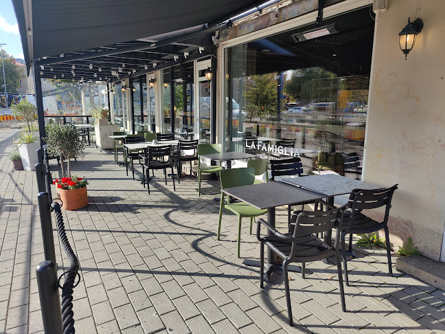 Reviews of La Famiglia, Tampere in Tampere - Ravintola-ala