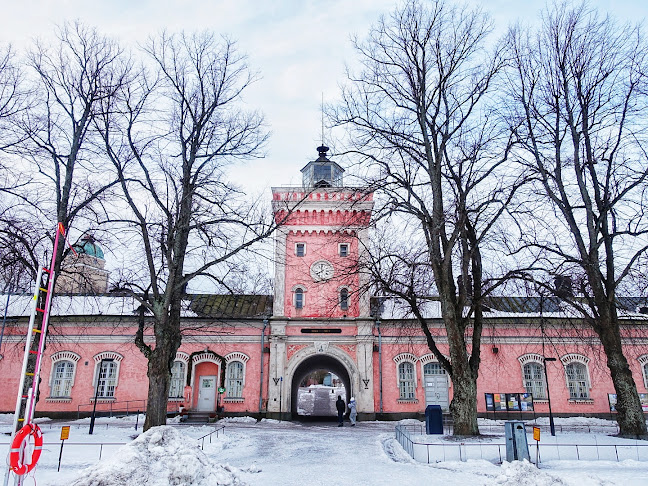 Comentarii opinii despre Viaporin Deli & Café