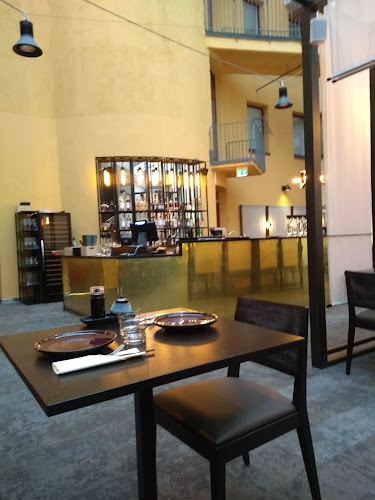 Opinii despre Golden Flower restaurant & lounge bar în Oulu - Ravintola-ala