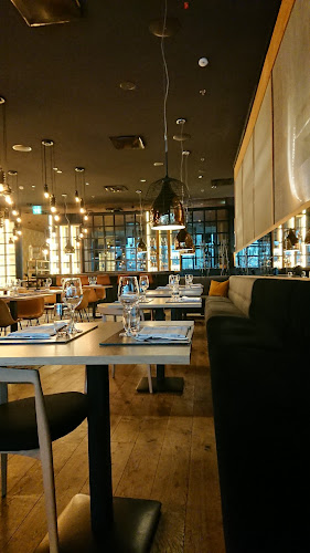 Comentarii opinii despre Ravintola Kitchen & Table Helsinki Airport