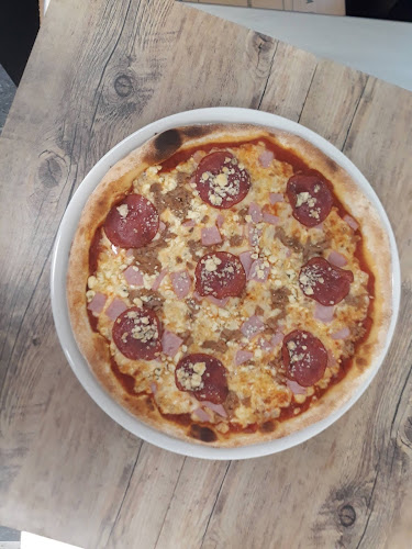 Opinii despre Kotipizza Kemi în Kemi - Ravintola-ala