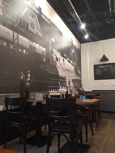 Comentarii opinii despre Moms