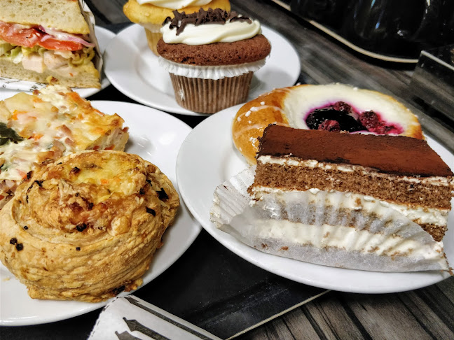 Comments and reviews of Caffitella Sokkari