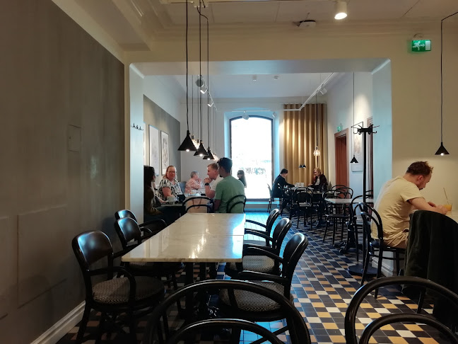 Fazer Café Aurakatu - Ravintola-ala