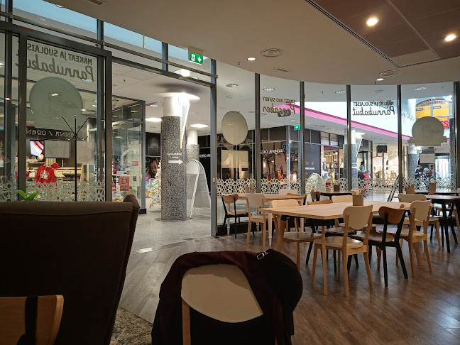 Comments and reviews of Pannukakkutalo Rovaniemi Sampokeskus