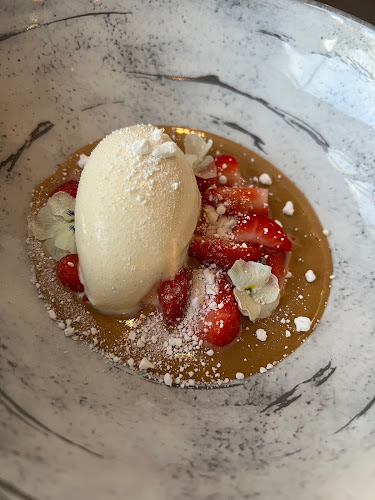 Comentarii opinii despre Sky Kitchen & View