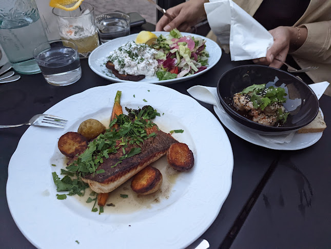 Bar 10 - Ravintola-ala