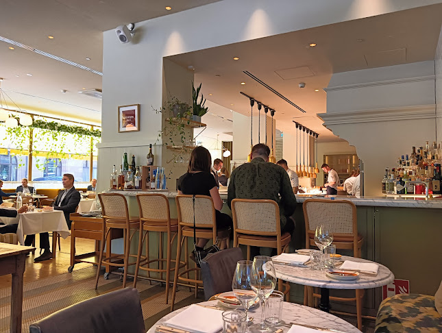 Café Savoy Phone number