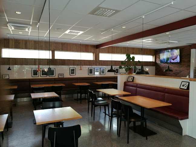 Comentarii opinii despre Wi-Box Bakery & Kitchen