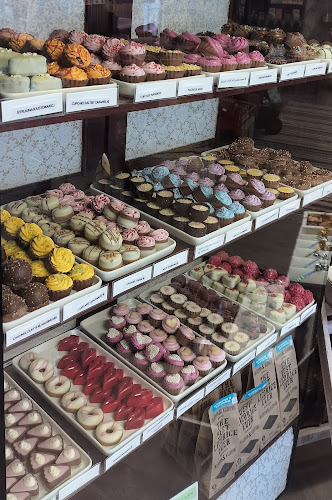 Puoti & Kahvila Ihana - Ravintola-ala