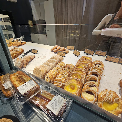 Comentarii opinii despre Aallon Leipomo myymälä Tampereen Kauppahalli