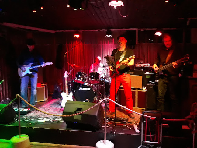 Aallonmurtaja Mäntyluoto - Pori