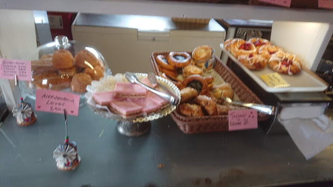 Kahvila Kampela Phone number