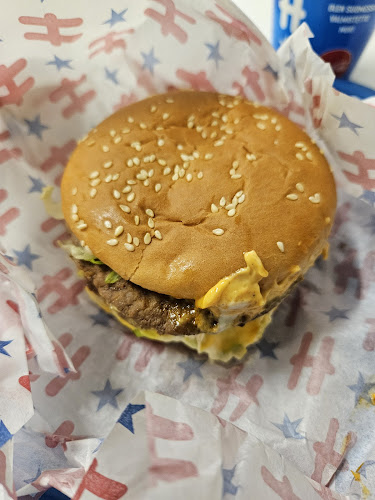 Hesburger Goodman Phone number