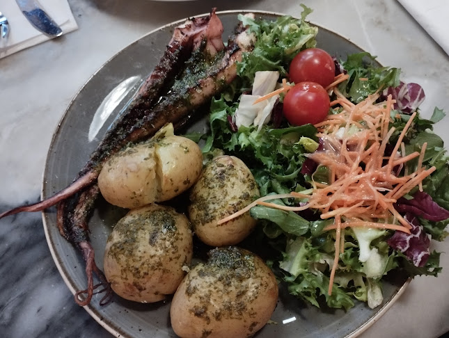 Hietalahden kauppahalli - Ravintola-ala