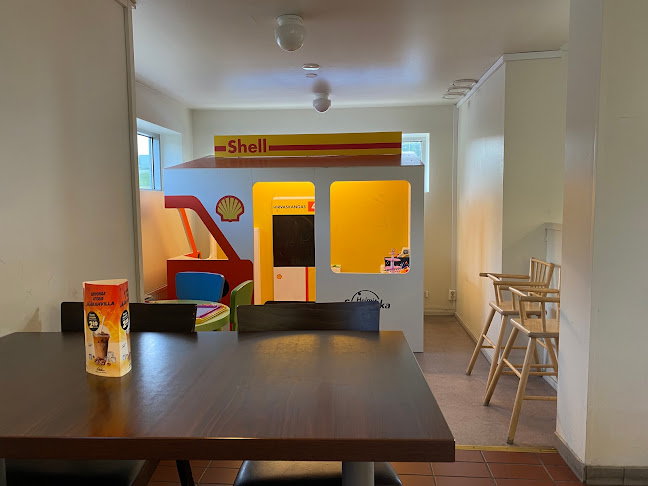 Opinii despre Helmisimpukka Hirvaskangas în Äänekoski - Ravintola-ala