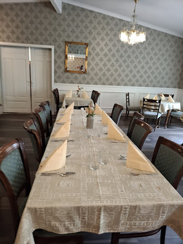 Ravintola Savila Open Times
