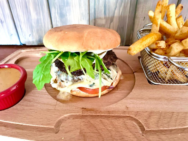 Cantina Fiesta Orivesi - Ravintola-ala