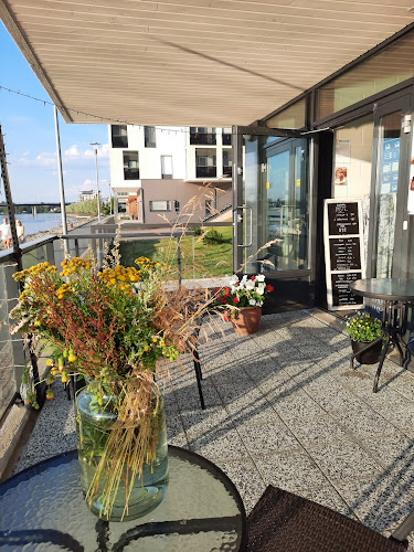 Rantakahvila Piste - Ravintola-ala