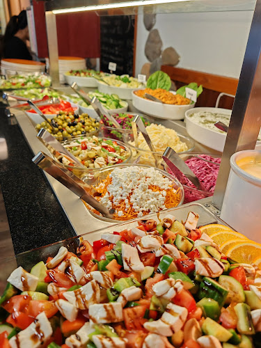 Opinii despre Bistro Liekki Talvikkitie în Vantaa - Ravintola-ala