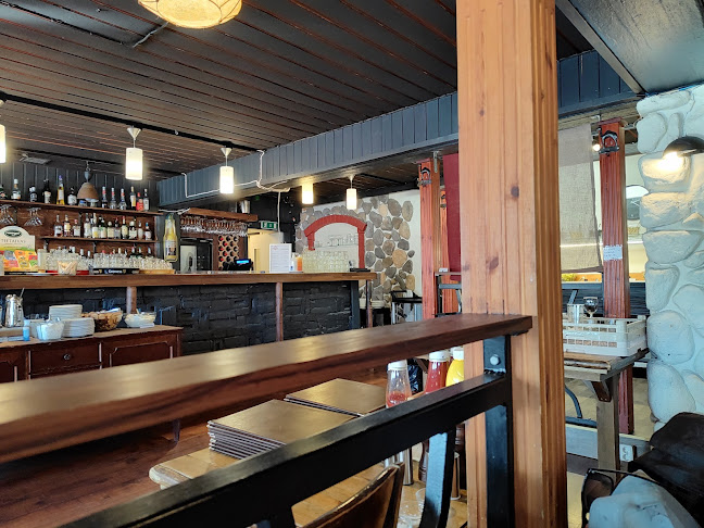 Opinii despre Bistro Liekki Talvikkitie în Vantaa - Ravintola-ala