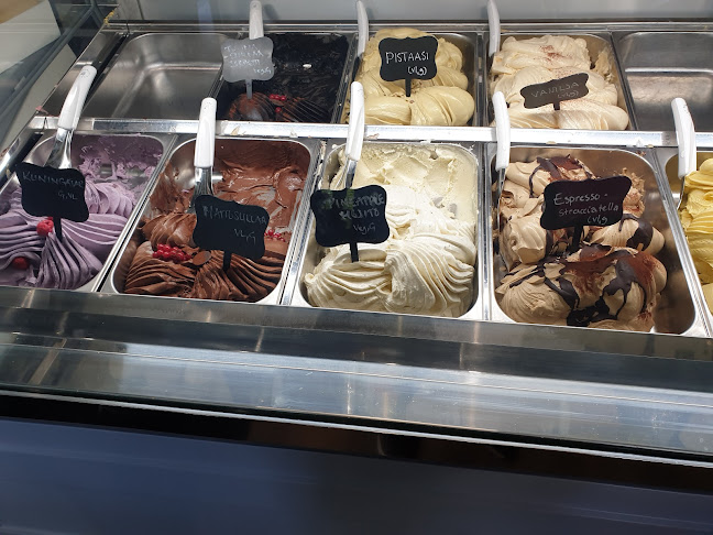 Robert’s coffee Bubbles Corner Phone number