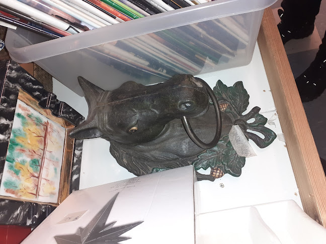 Comentarii opinii despre Kirpputori Alihinta