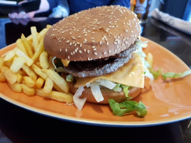 Comments and reviews of Askisto Taverna