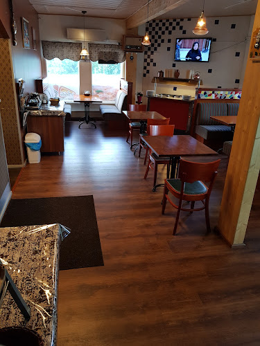 Adalia Kebab Pizzeria - Ravintola-ala