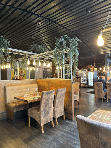 Lönkka Bull & Bottle - Ravintola-ala