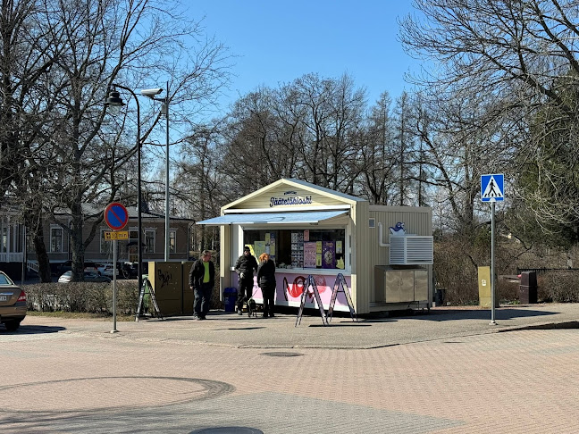 Opinii despre Pingviini Jäätelökioski în Hamina - Ravintola-ala