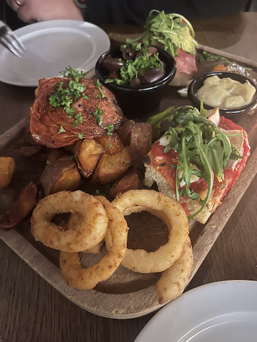 Reviews of Amigo in Helsinki - Ravintola-ala
