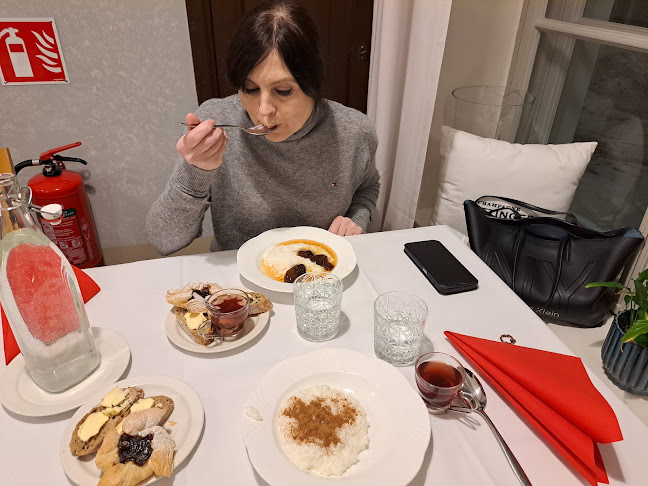 Tiedekahvila - Ravintola-ala