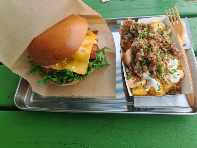 Bursalad - Ravintola-ala