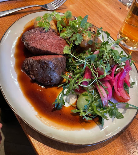 Bacco - Ravintola-ala