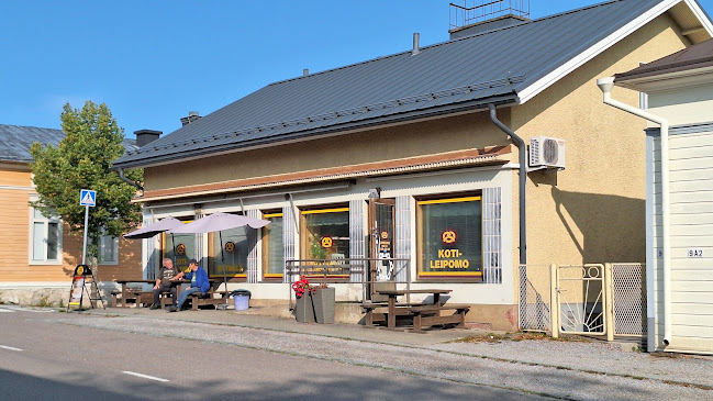 Ugin Pullapirjot - Ravintola-ala