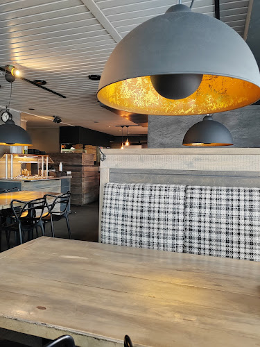 Pakkahuoneenkatu 34, 90100 Oulu