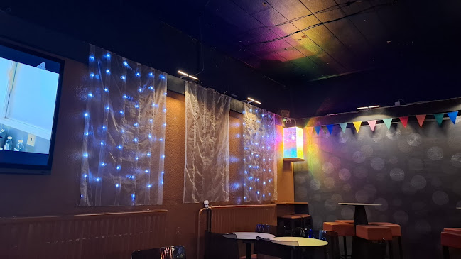 Comentarii opinii despre Bar Suxes