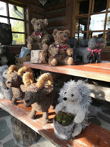 Kahvila Pahkapirtti - Ravintola-ala