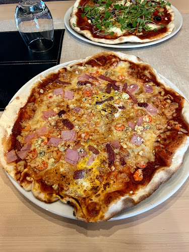 Opinii despre Ravintola Captain's Makasiini în Uusikaupunki - Ravintola-ala