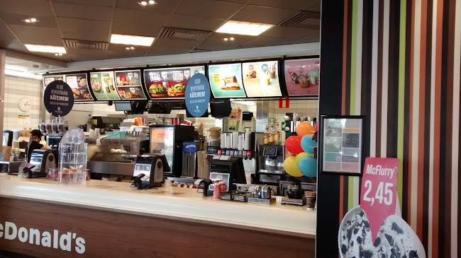 https://www.mcdonalds.com/fi/fi-fi/location/vantaa/vantaa-kaivoksela/14.html