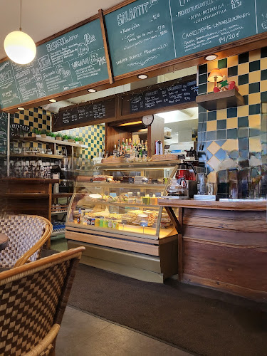 Café Tin Tin Tango - Ravintola-ala