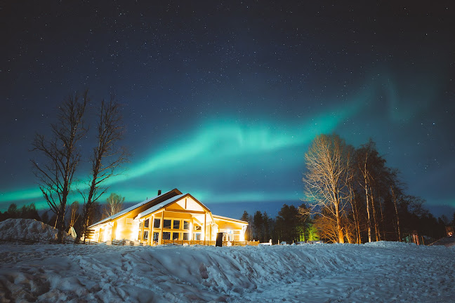 https://apukkaresort.fi/food-drink/restaurant-aitta/