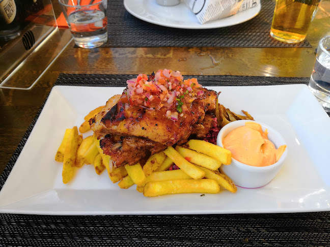 Comentarii opinii despre Opera Grill & Bar