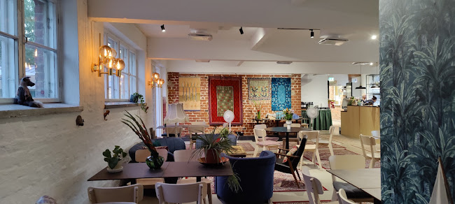 Vanai Bistro & Bastu