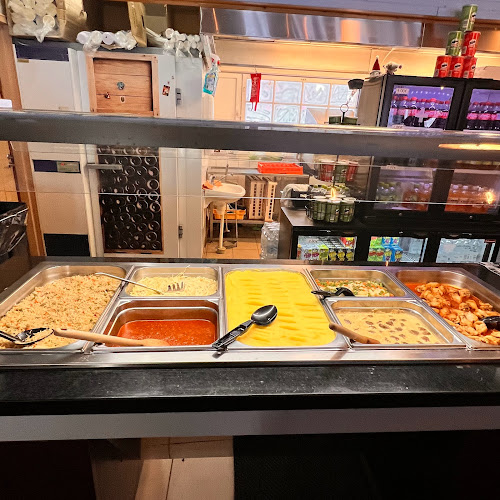 Comentarii opinii despre Santa´s Pizza & Burger