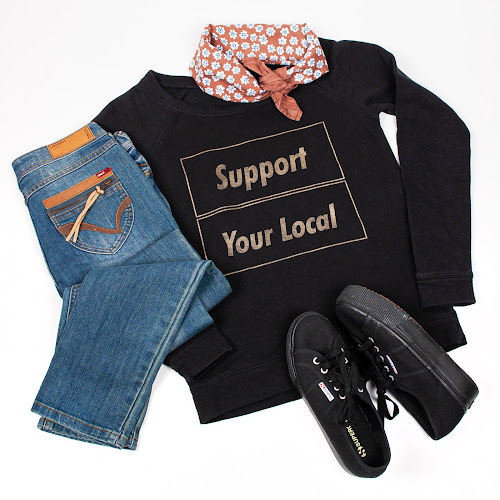 Comentarii opinii despre Tacci Second Hand verkkokauppa & kirpputori