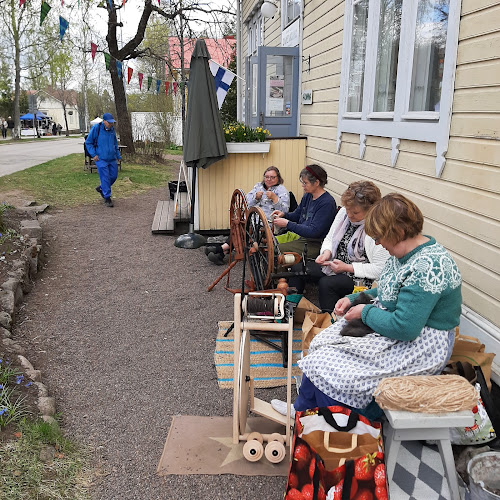 Comentarii opinii despre Onnenkukko